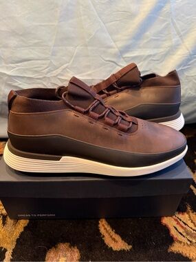 Wolf and Shepherd Casual Lace-Up new